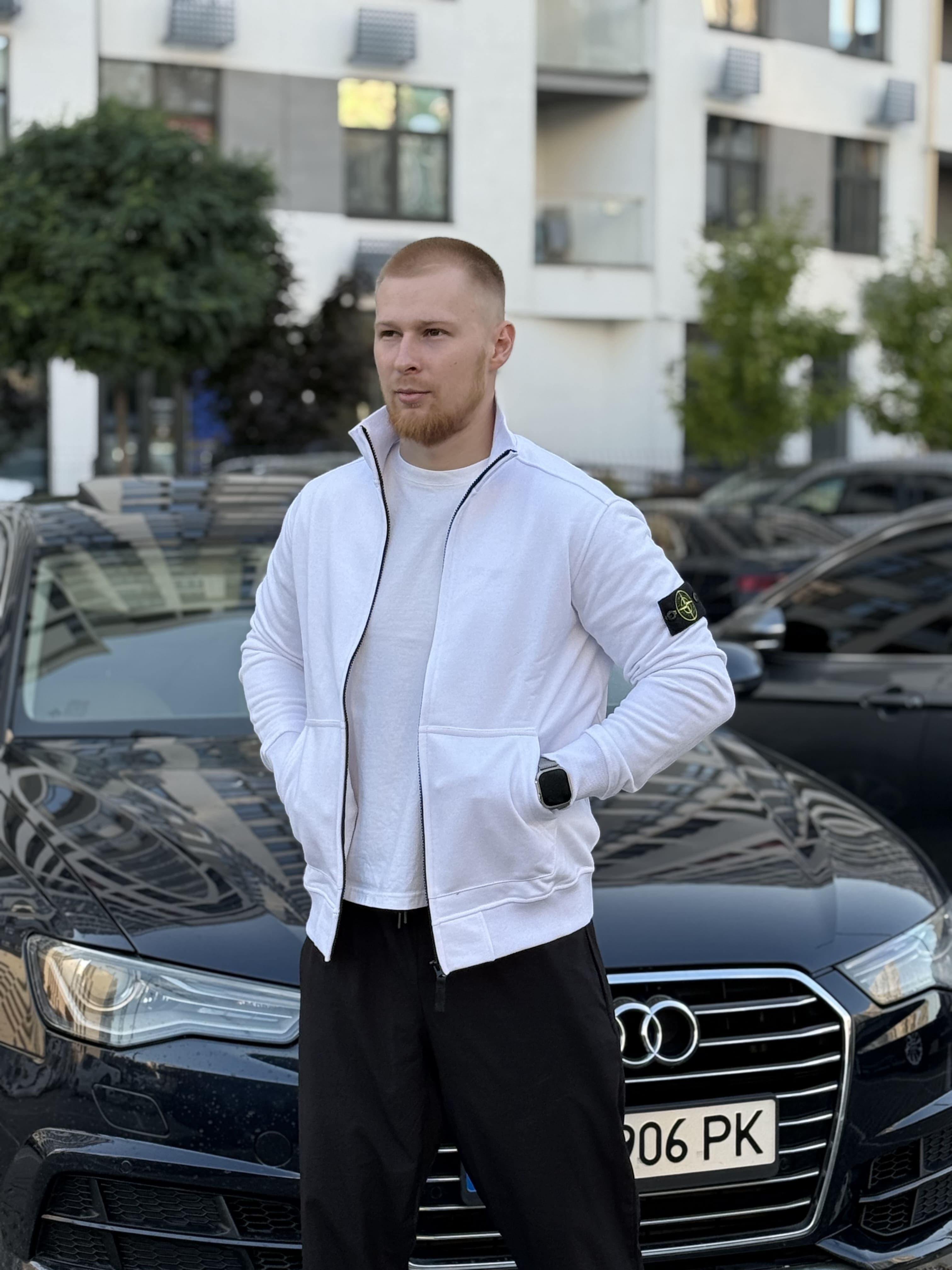 Олімпійка SI - білого кольору